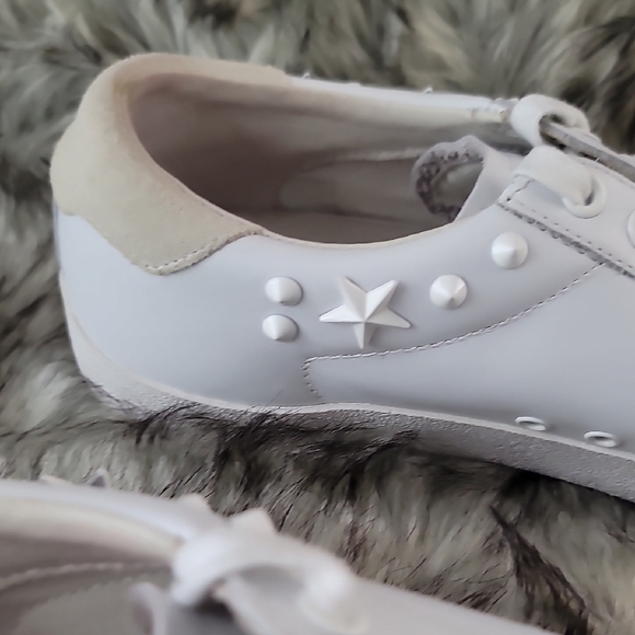 Ash Studded Star White Leather Low-Top Sneakers - Picture 6 of 16